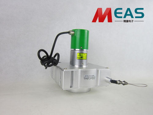 拉线位移编码器安装在长行程液压缸上的特点